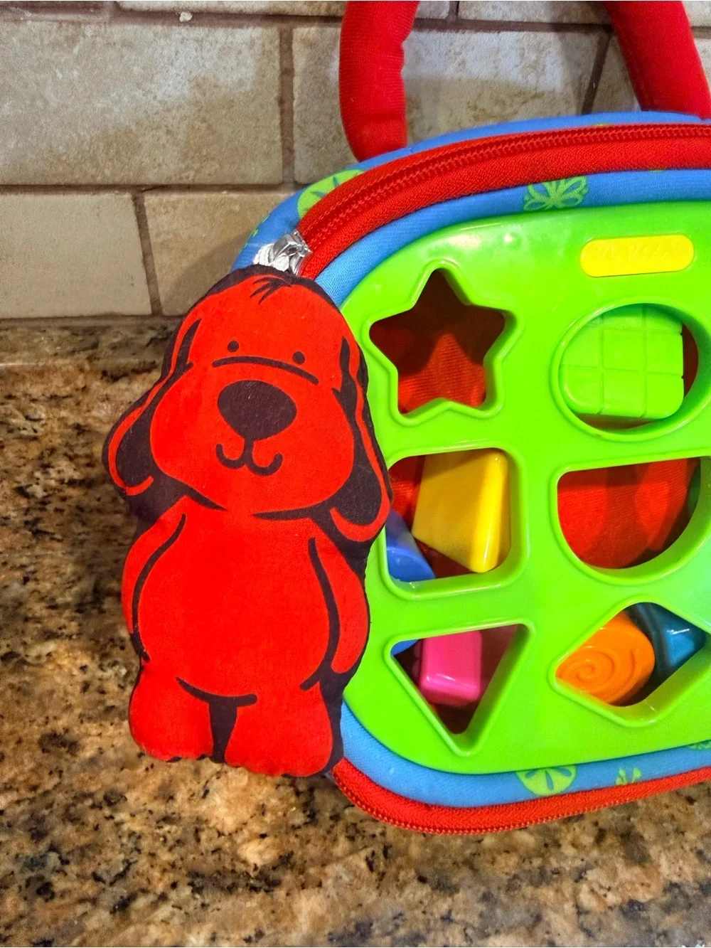 Melissa & Doug Toys Baby First Bead Maze & Shape Sorter Activity Bag